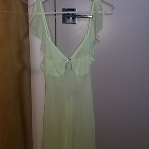In Bloom nightgown/lingerie mint green size medium